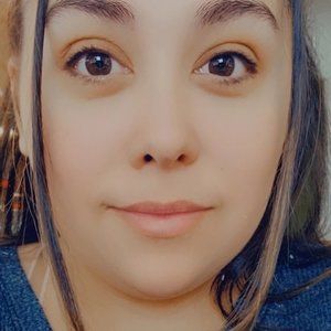 Meet your Posher, Stacie